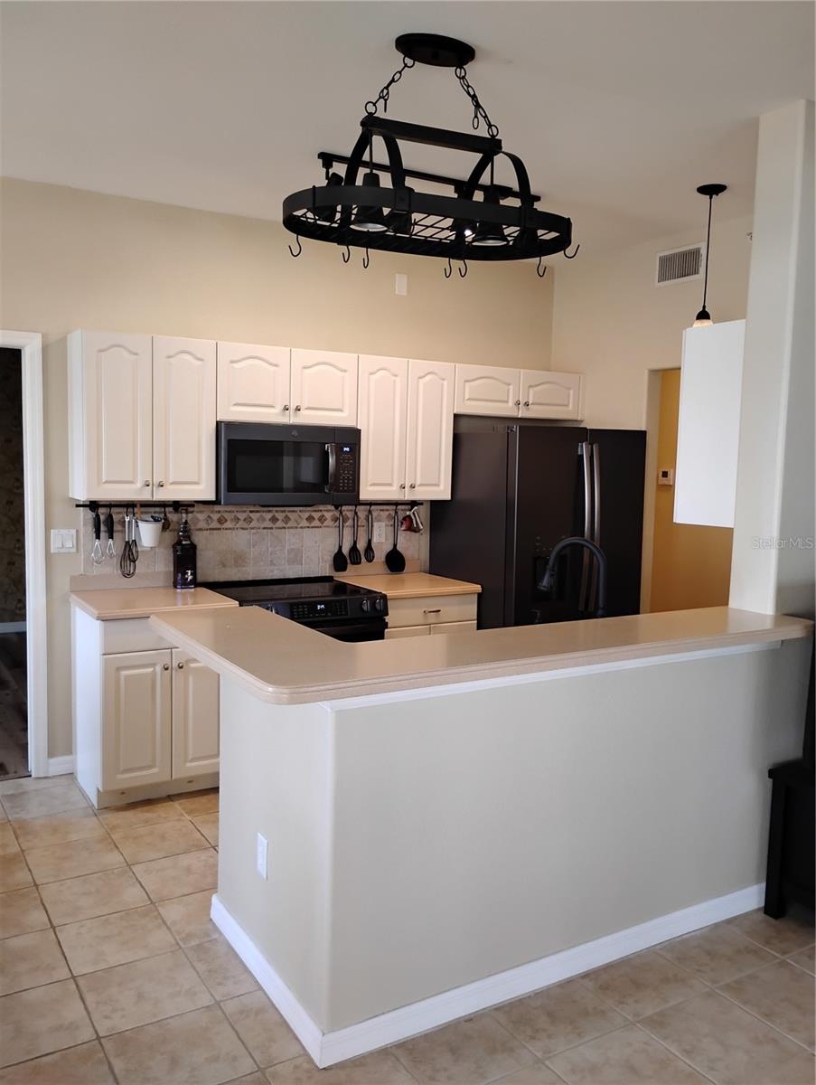 TUSCAN LAKES - Residential