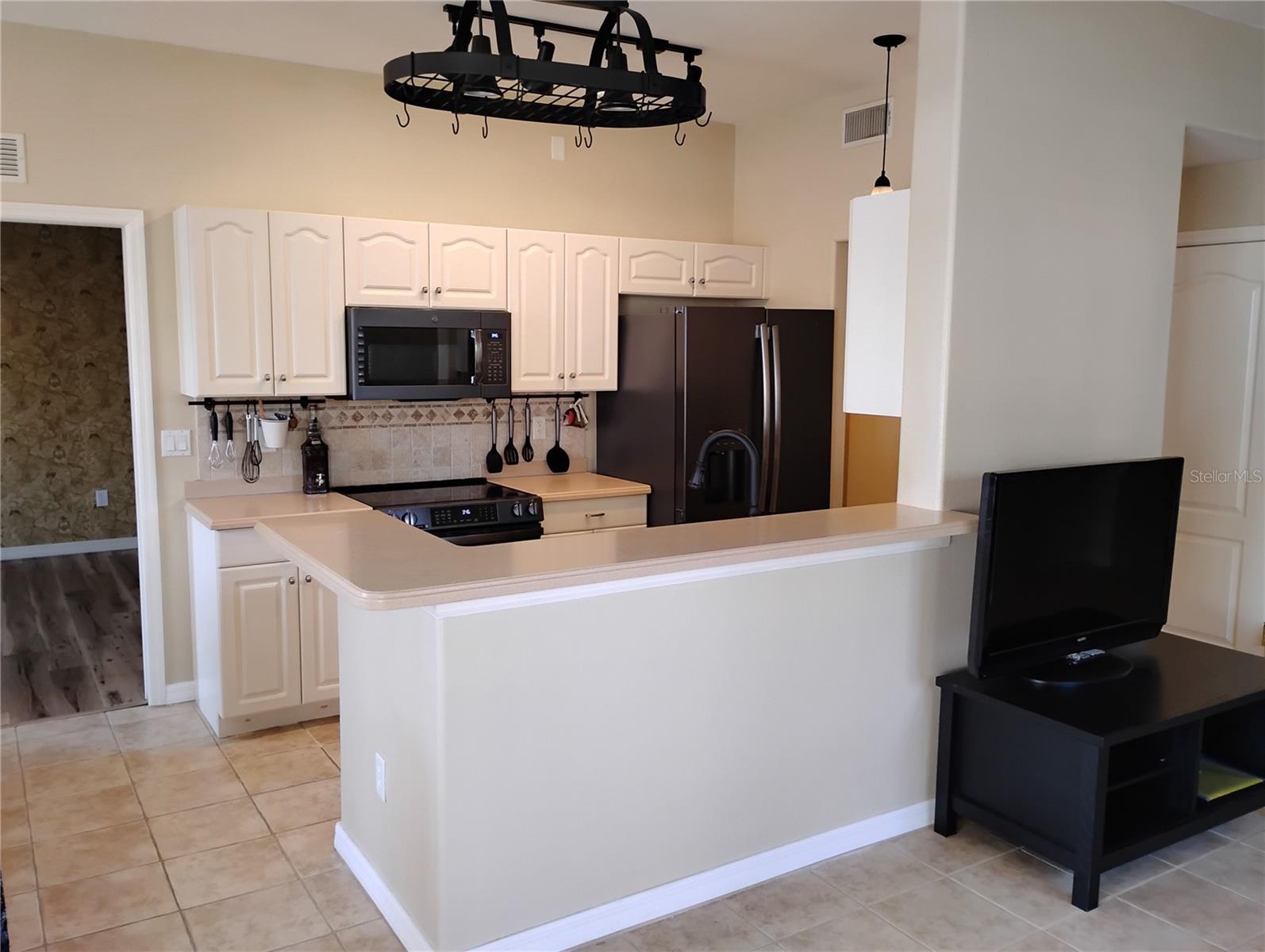 TUSCAN LAKES - Residential