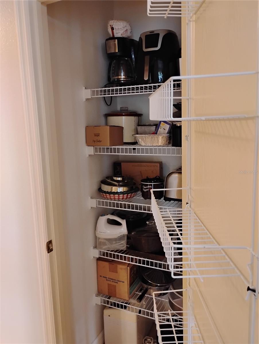 TUSCAN LAKES - Residential