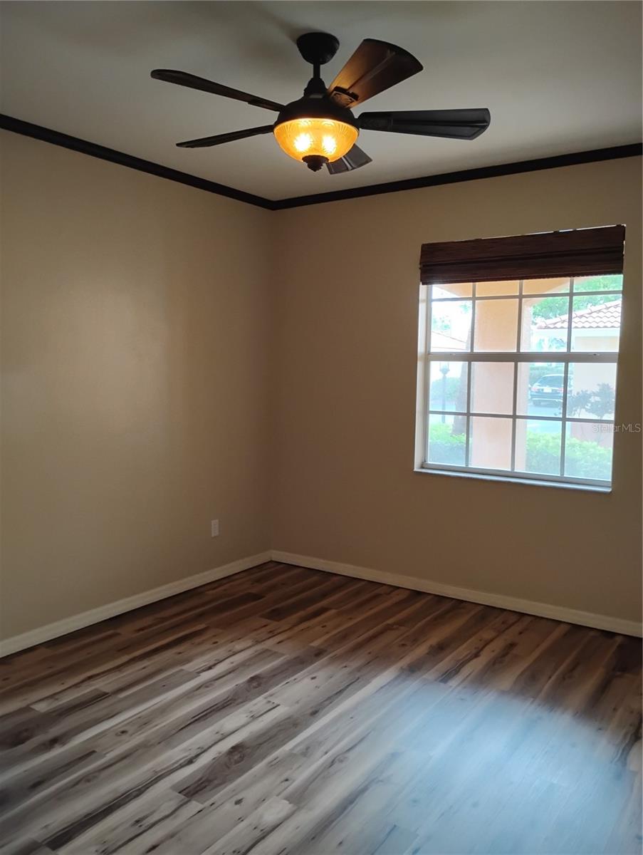 TUSCAN LAKES - Residential