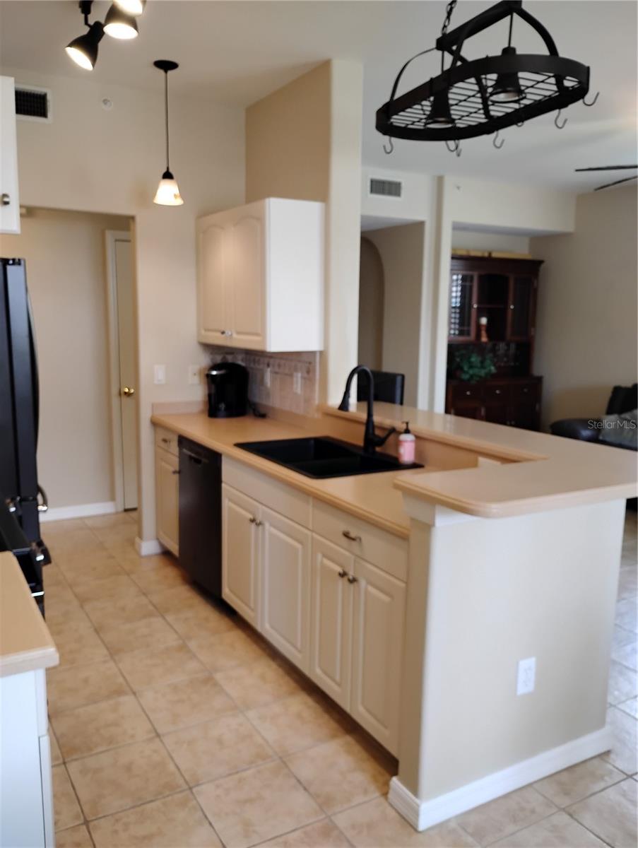 TUSCAN LAKES - Residential