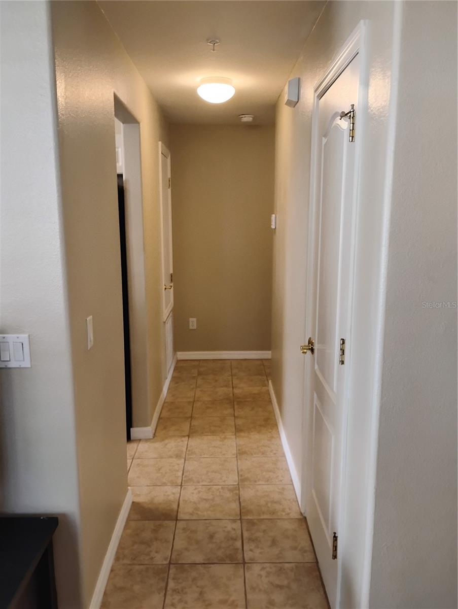 TUSCAN LAKES - Residential