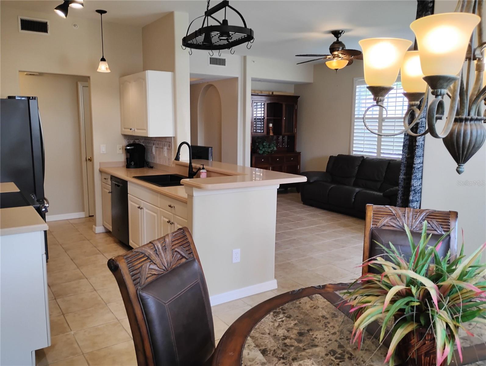 TUSCAN LAKES - Residential