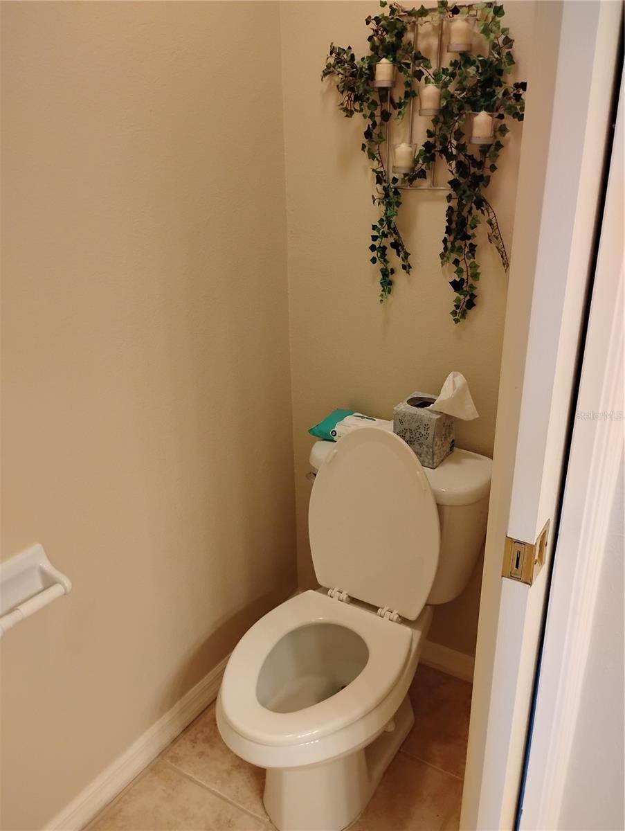 TUSCAN LAKES - Residential