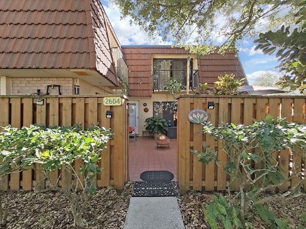 Photo of 2604 10th Court, Palm Harbor, FL 34684 (MLS # TB8475583)