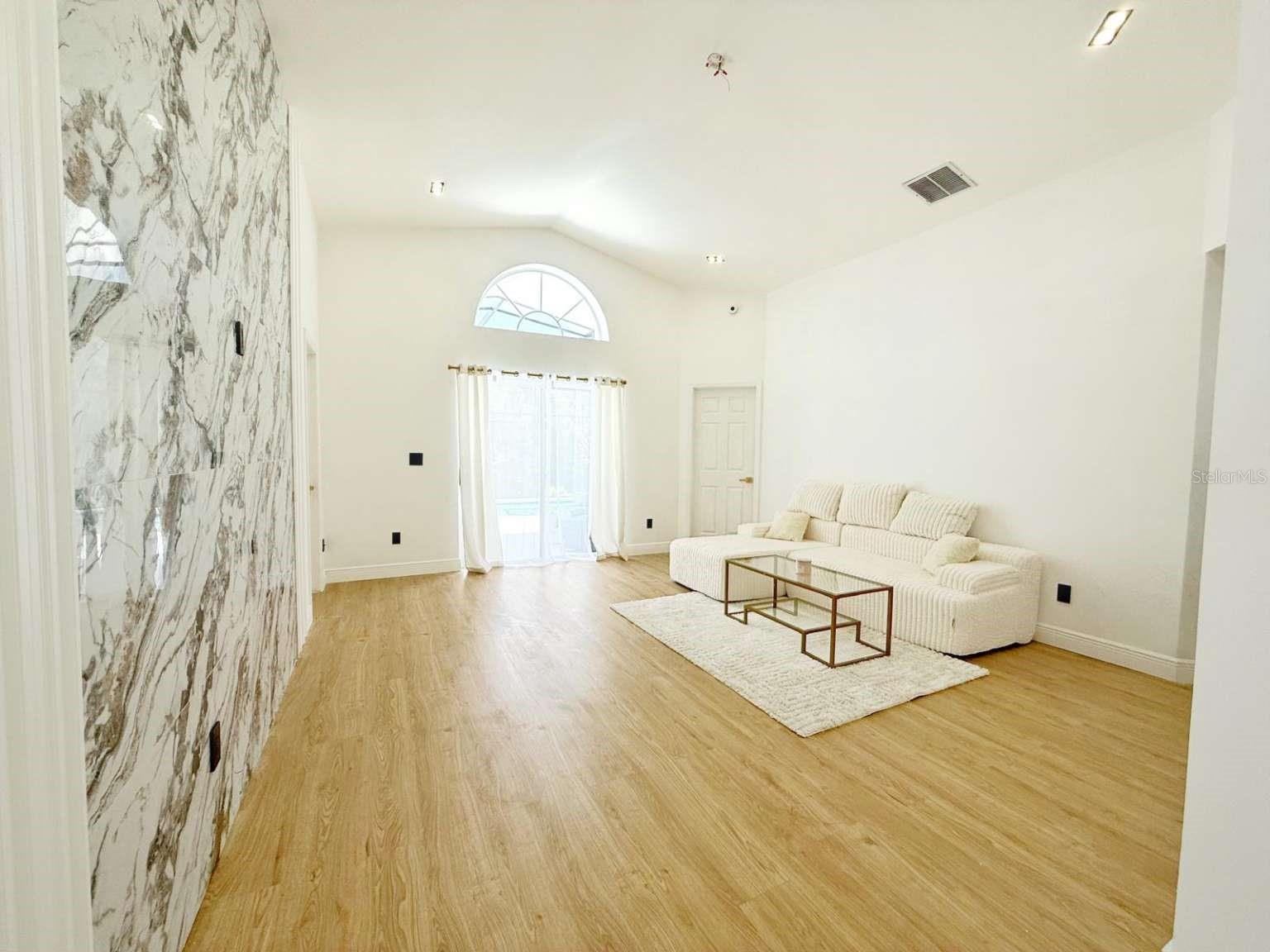 132 CANARY ISLAND CIRCLE