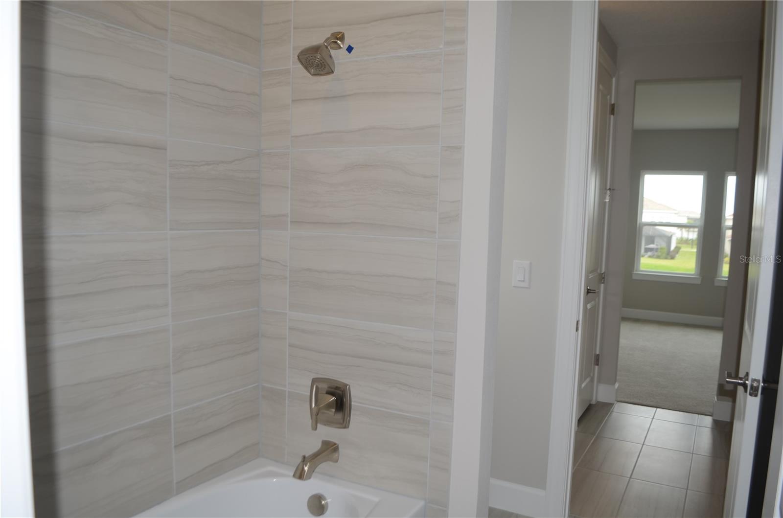 RIVER LNDG PH 2A-2B-2C-2D-3A- - Residential Lease