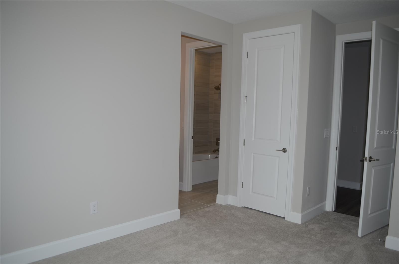 RIVER LNDG PH 2A-2B-2C-2D-3A- - Residential Lease