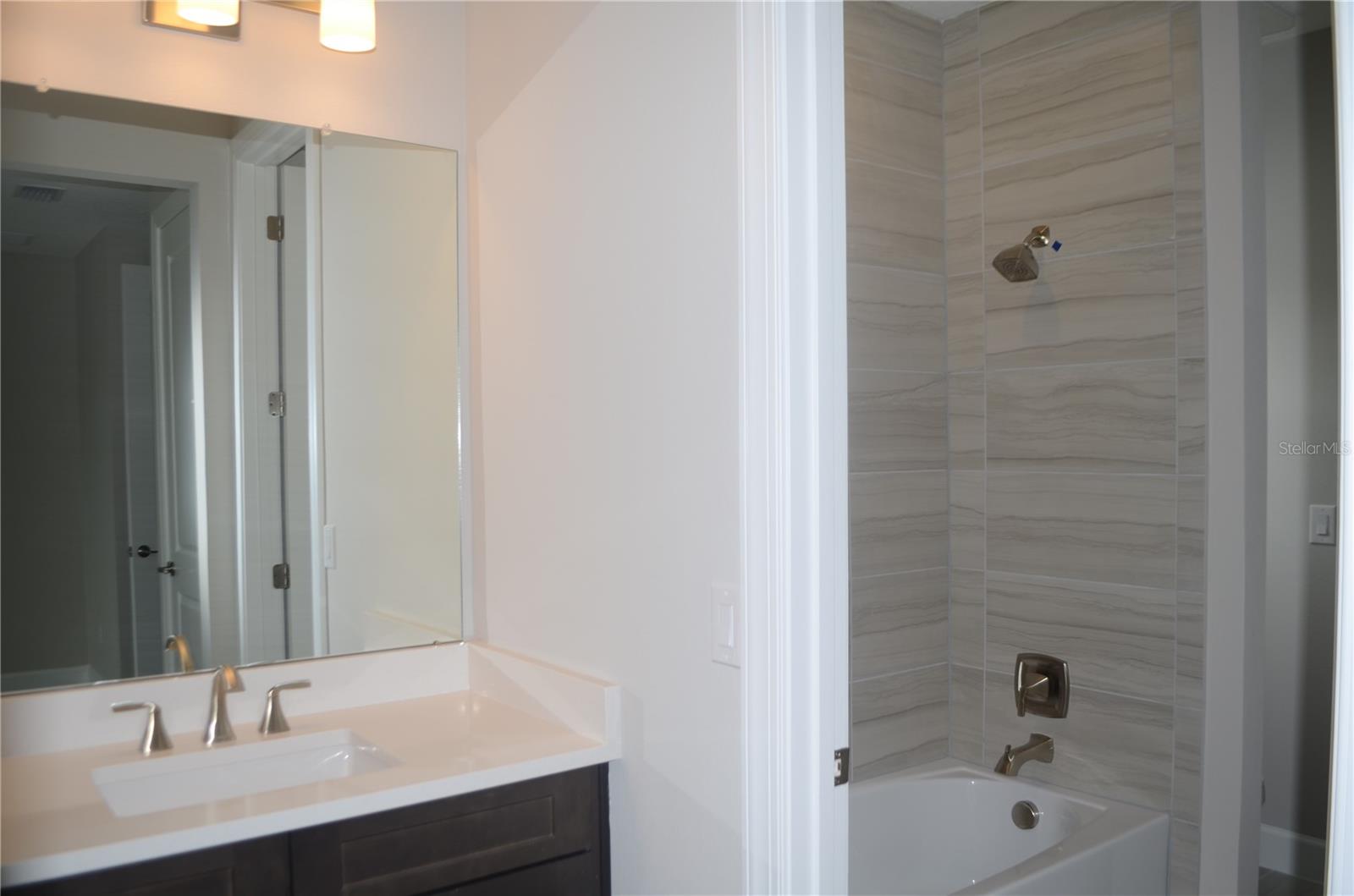 RIVER LNDG PH 2A-2B-2C-2D-3A- - Residential Lease