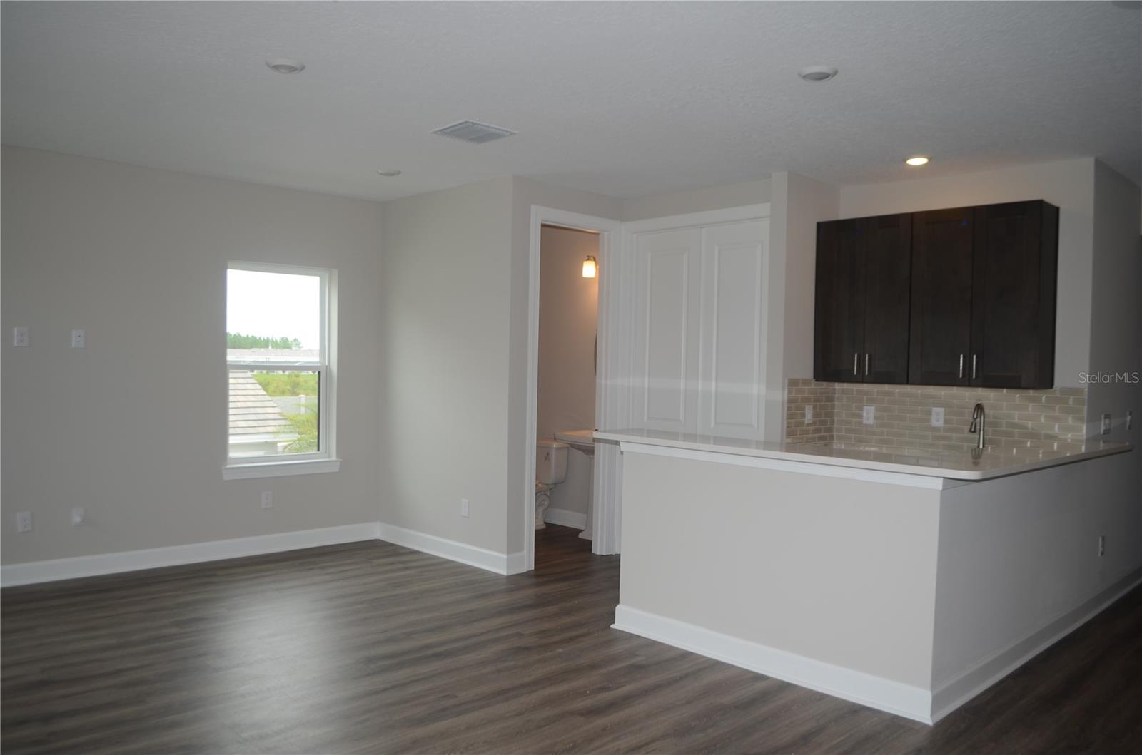 RIVER LNDG PH 2A-2B-2C-2D-3A- - Residential Lease