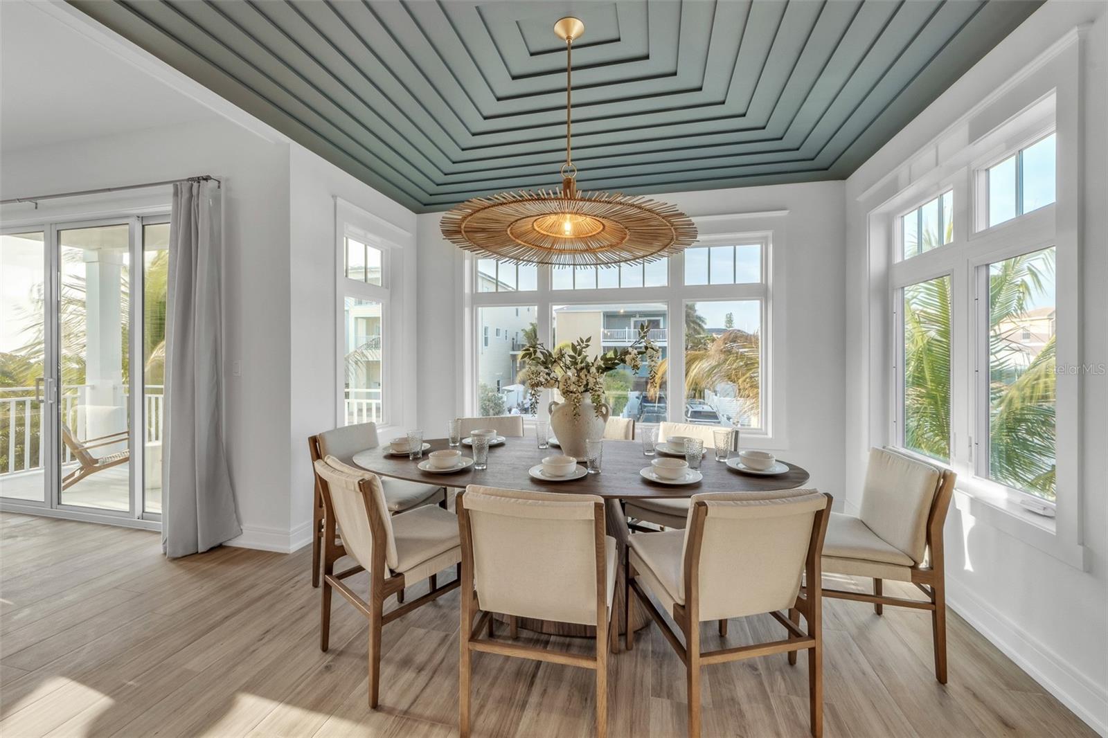 CORTEZ BEACH - Residential