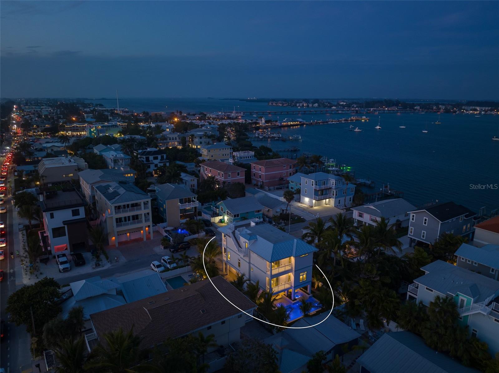 CORTEZ BEACH - Residential