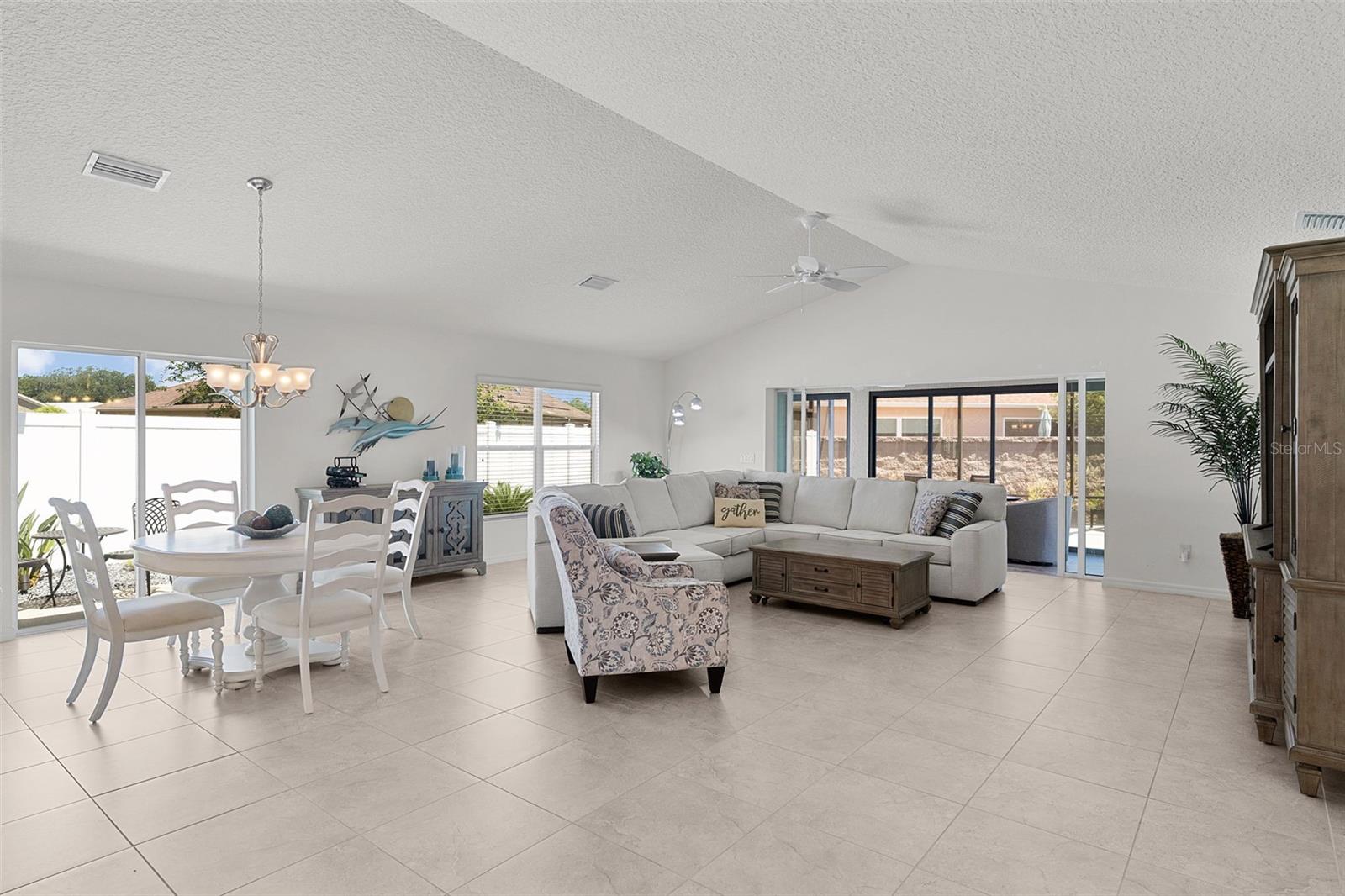 COLLIER AT ALDEN BUNGALOWS - Residential