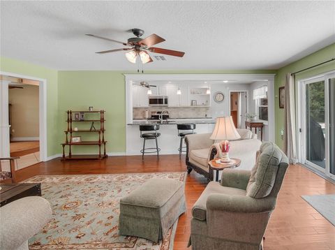 Tiny photo for 17373 SE 130th Avenue, Weirsdale, FL 32195 (MLS # G5112110)
