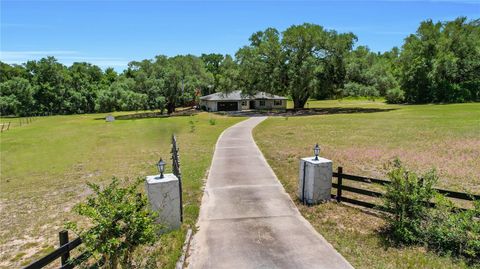 Tiny photo for 17373 SE 130th Avenue, Weirsdale, FL 32195 (MLS # G5112110)