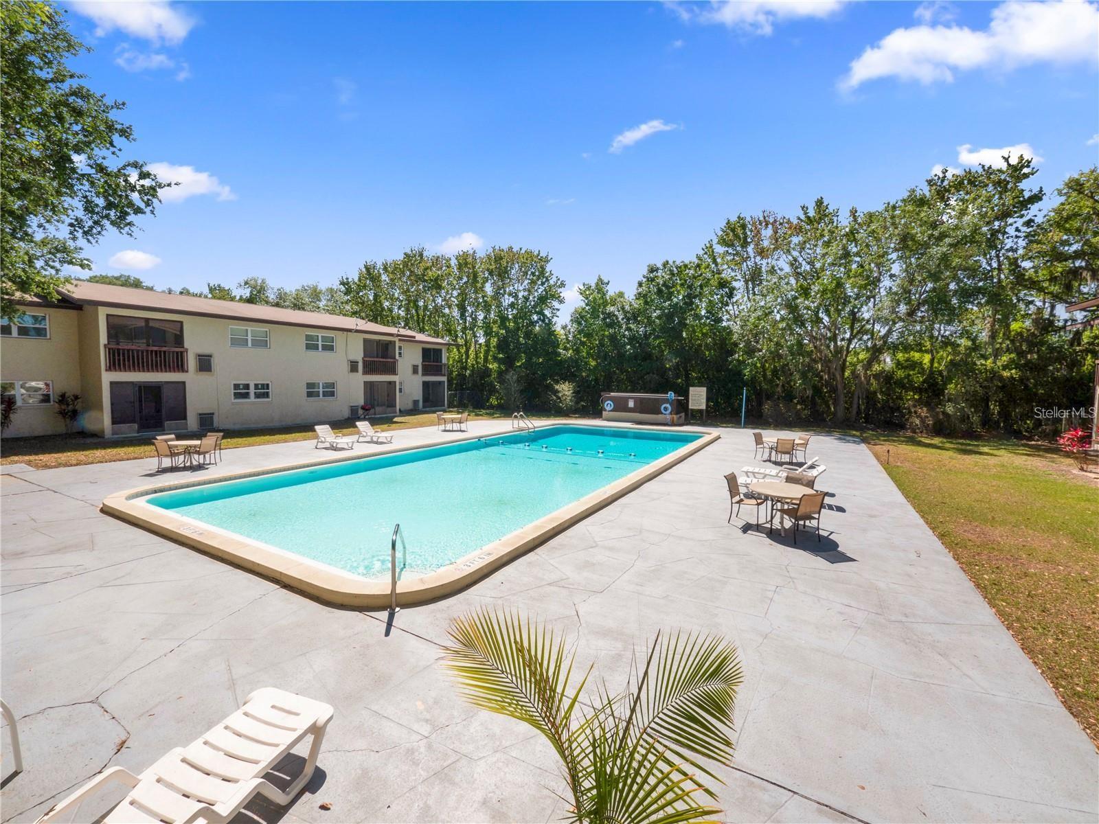 SANDY COVE LAKELAND & SANDY COVE LAKELAND ADD 01 - Residential Lease