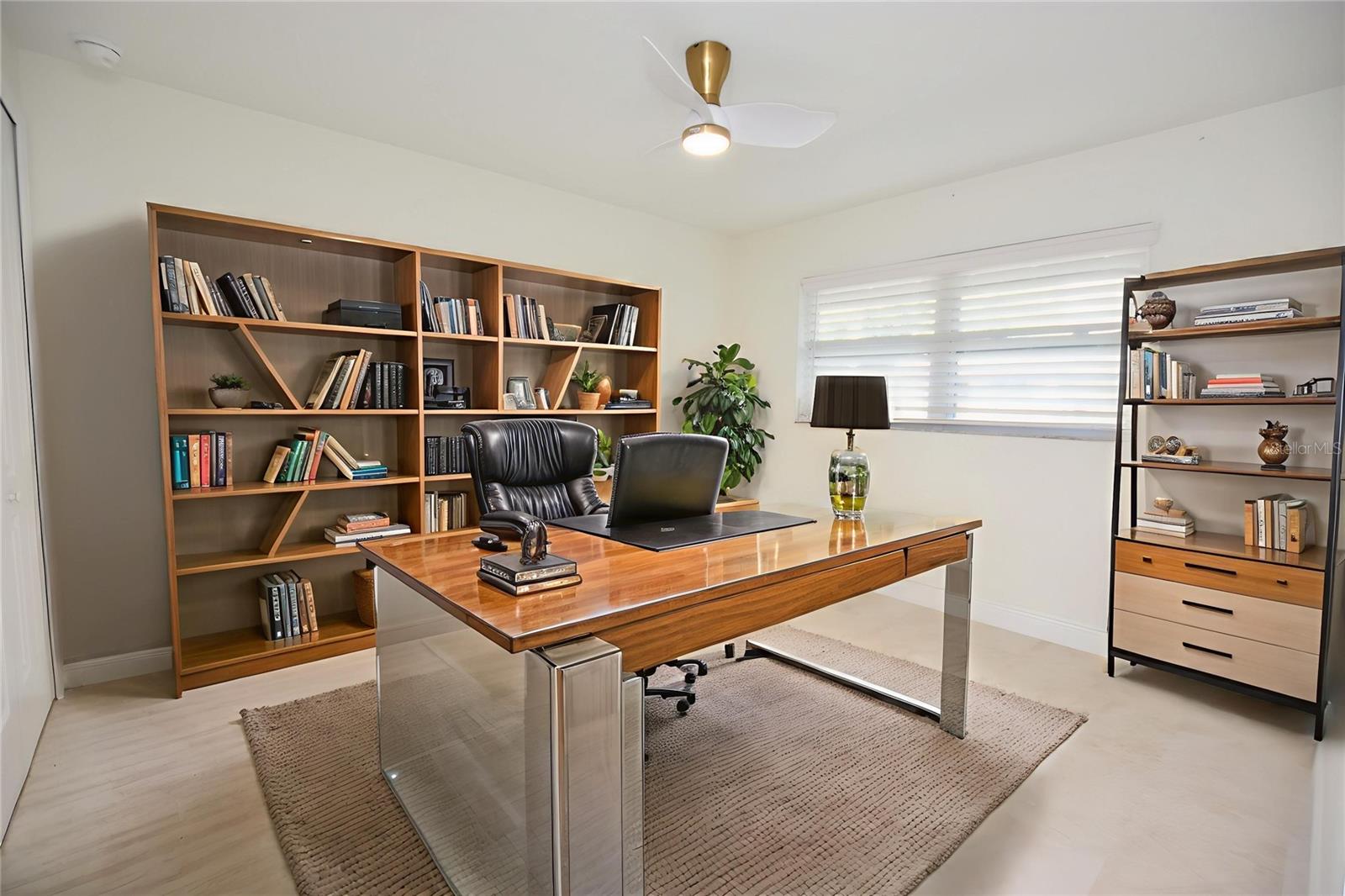 SANDY COVE LAKELAND & SANDY COVE LAKELAND ADD 01 - Residential Lease