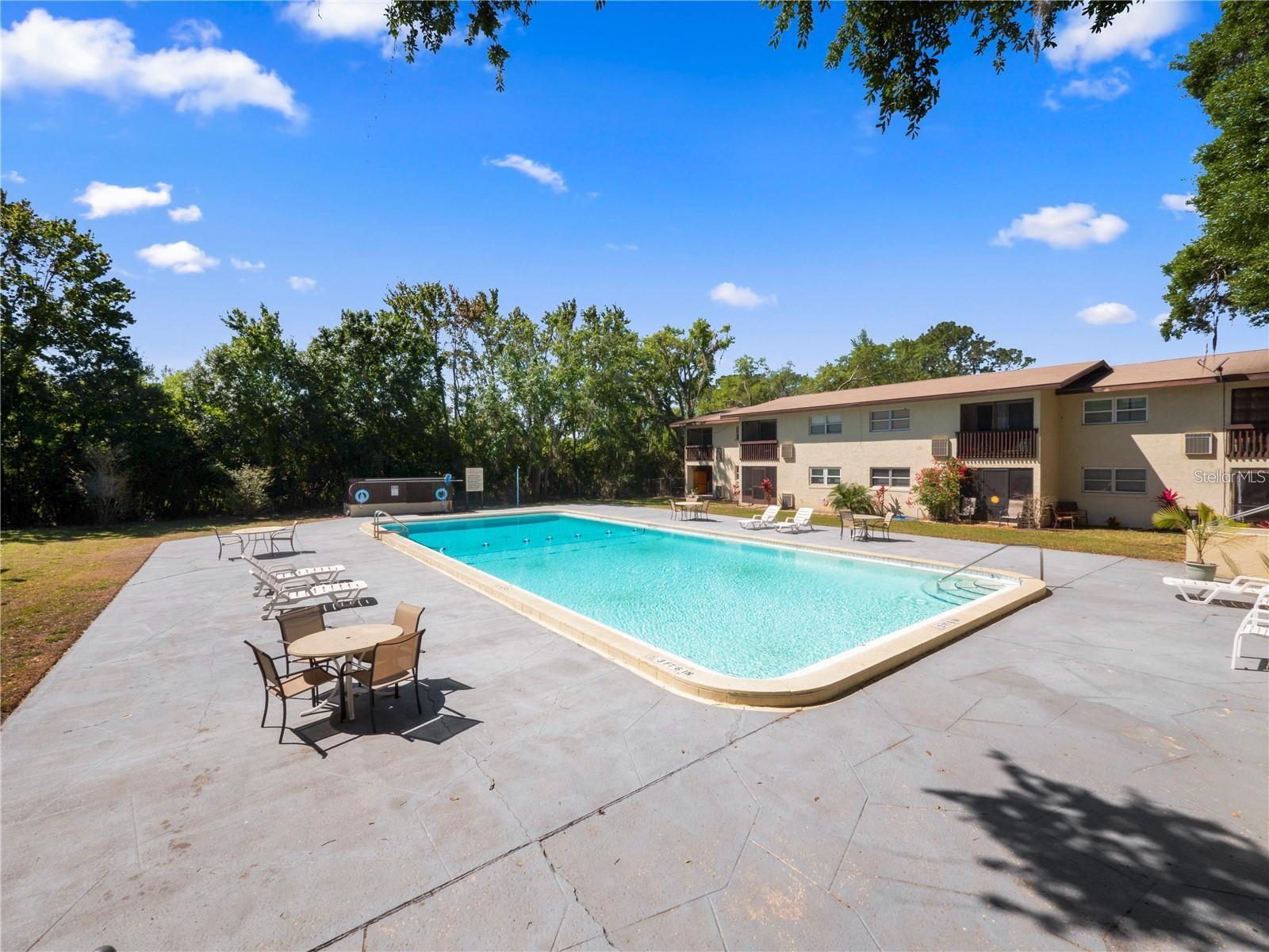 SANDY COVE LAKELAND & SANDY COVE LAKELAND ADD 01 - Residential Lease