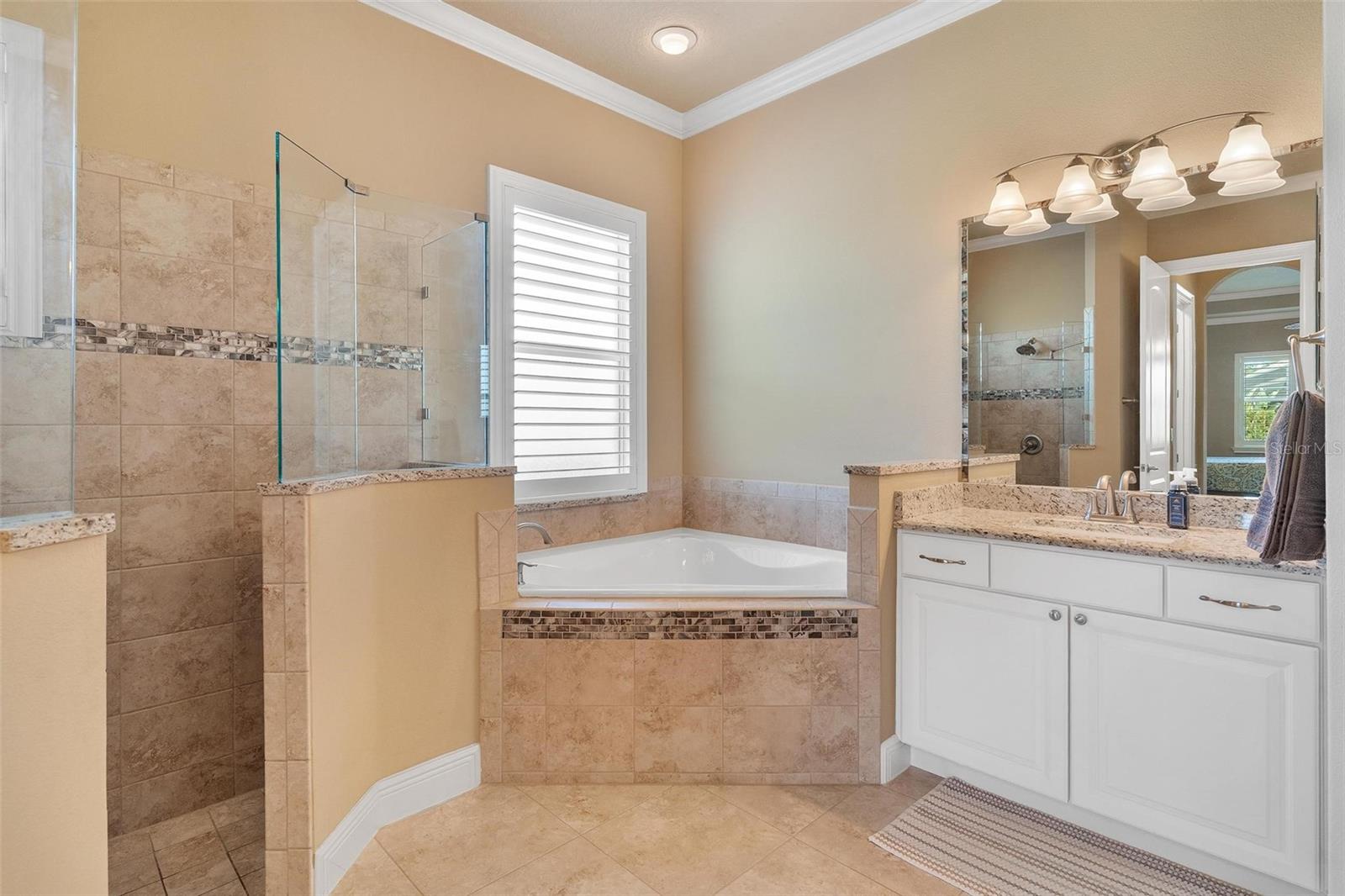 HARBOR HILLS - Residential