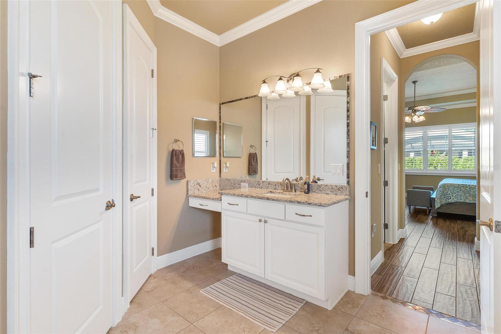 HARBOR HILLS - Residential