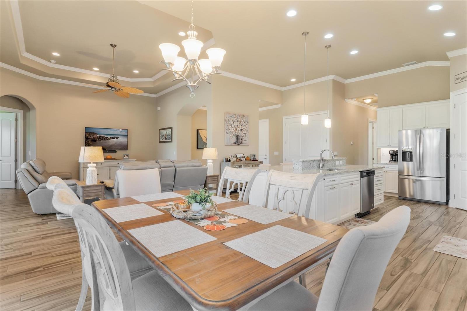 HARBOR HILLS - Residential