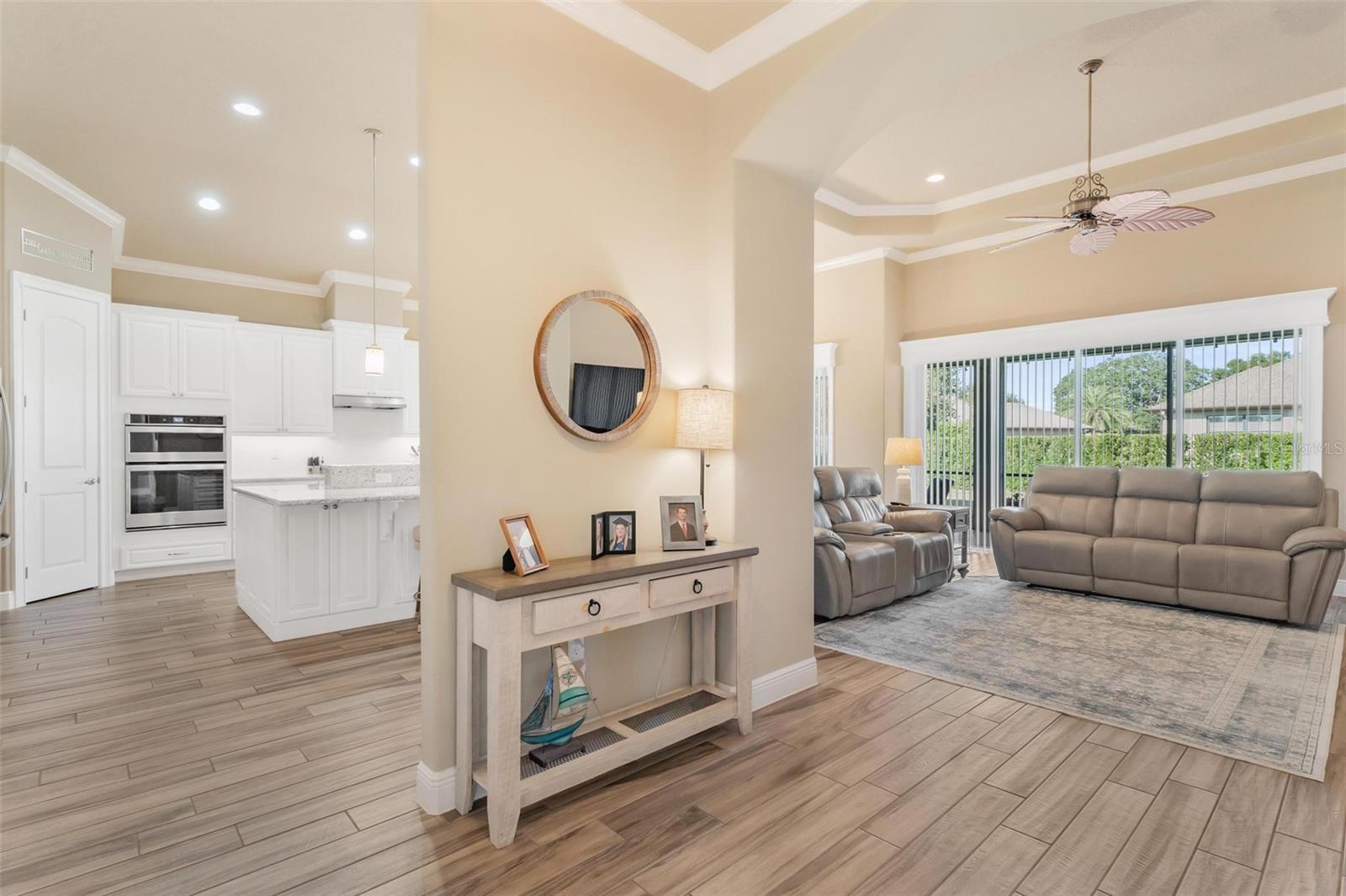 HARBOR HILLS - Residential