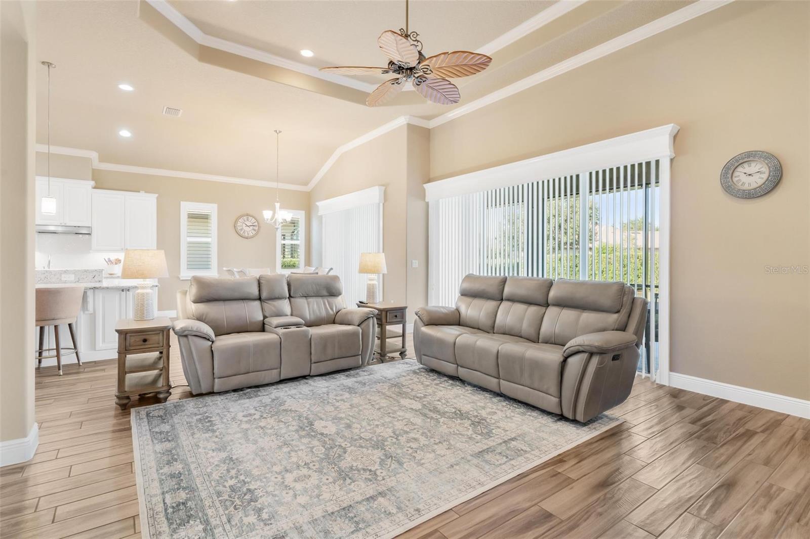 HARBOR HILLS - Residential