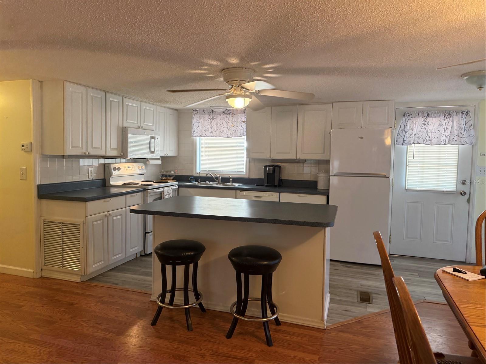 HIGH POINT SUB UNIT 5 - Residential