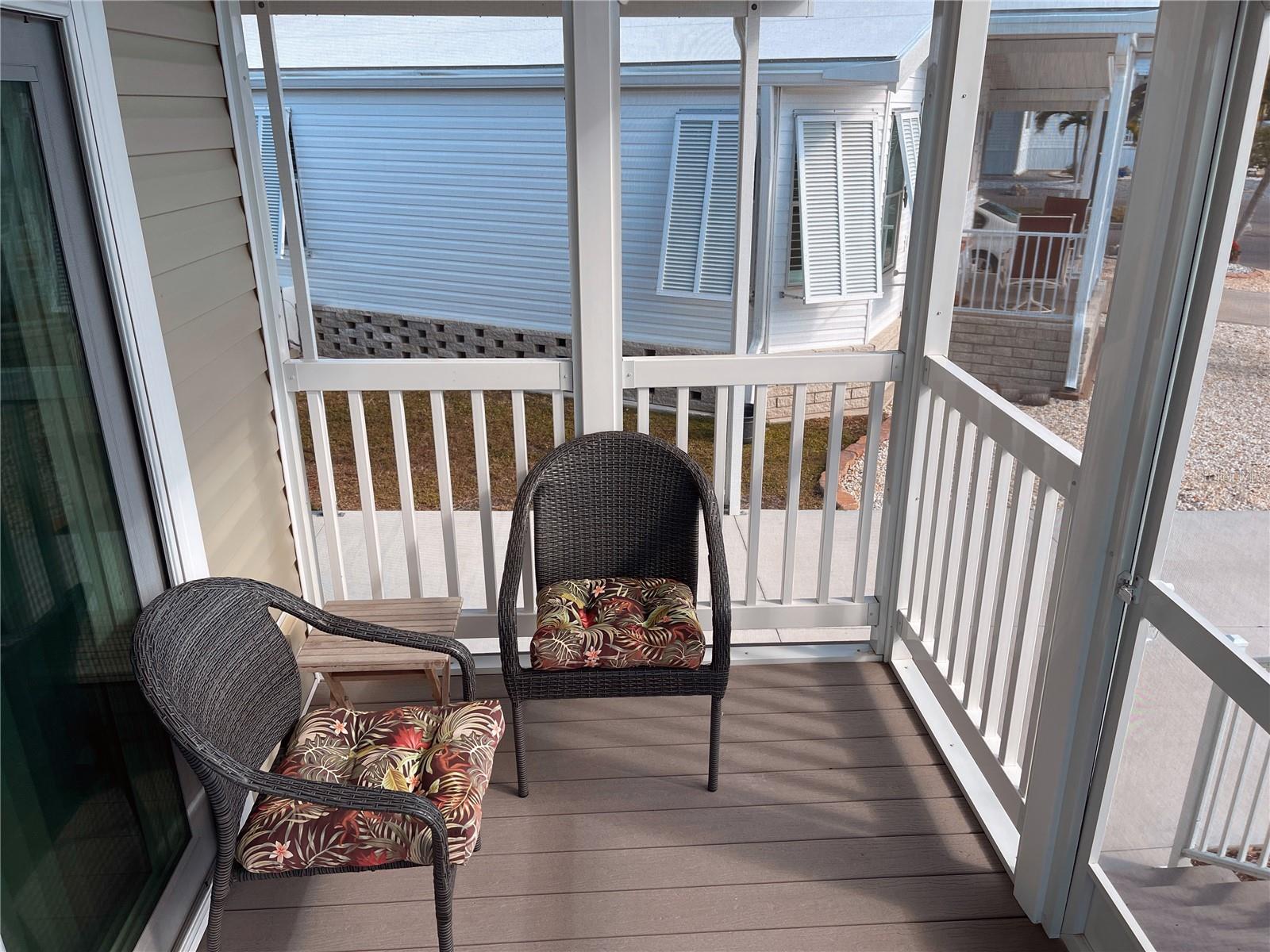 COUNTRY CLUB ESTATES - Residential