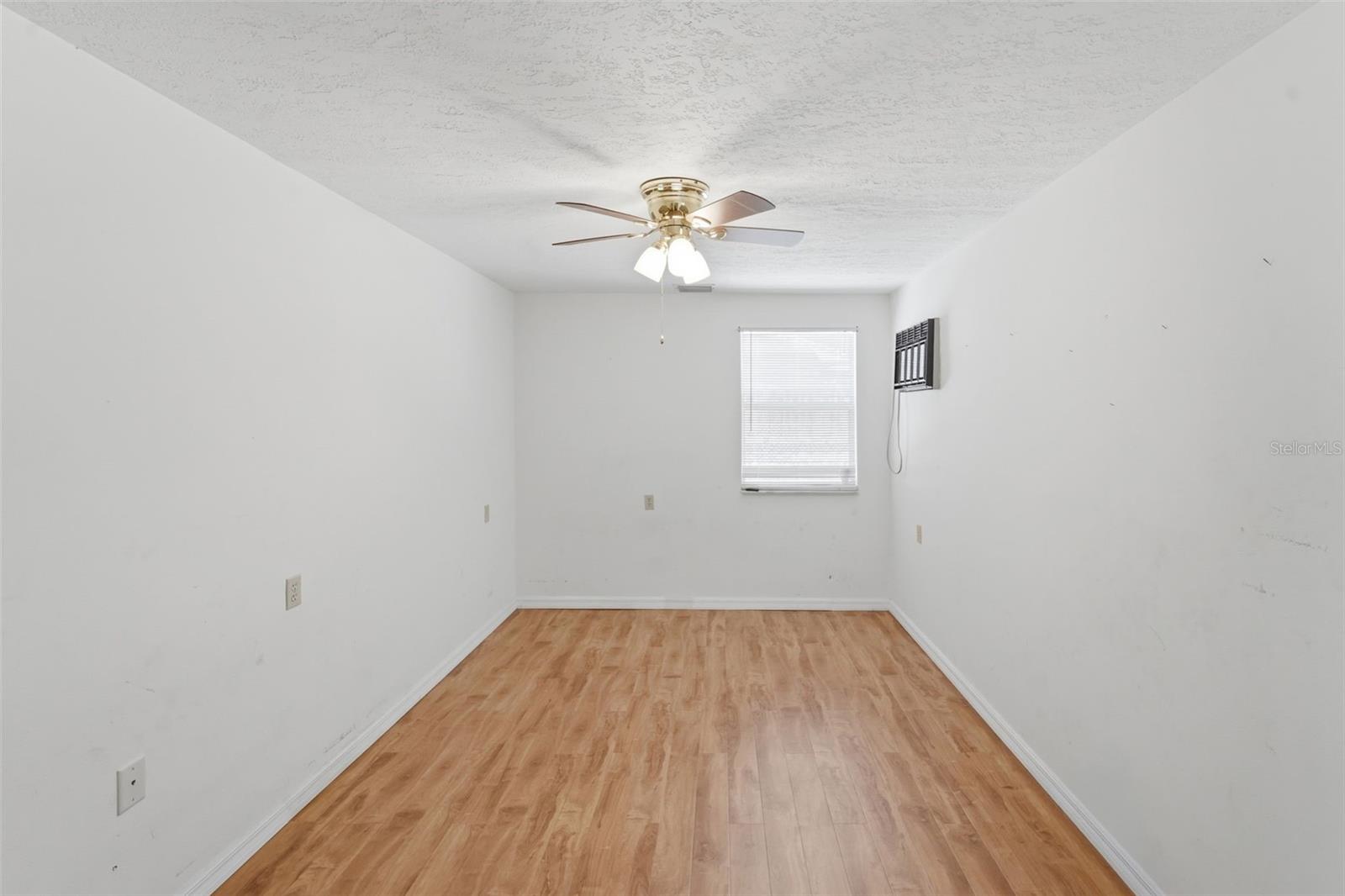 CLOVERDALE SUB - Residential