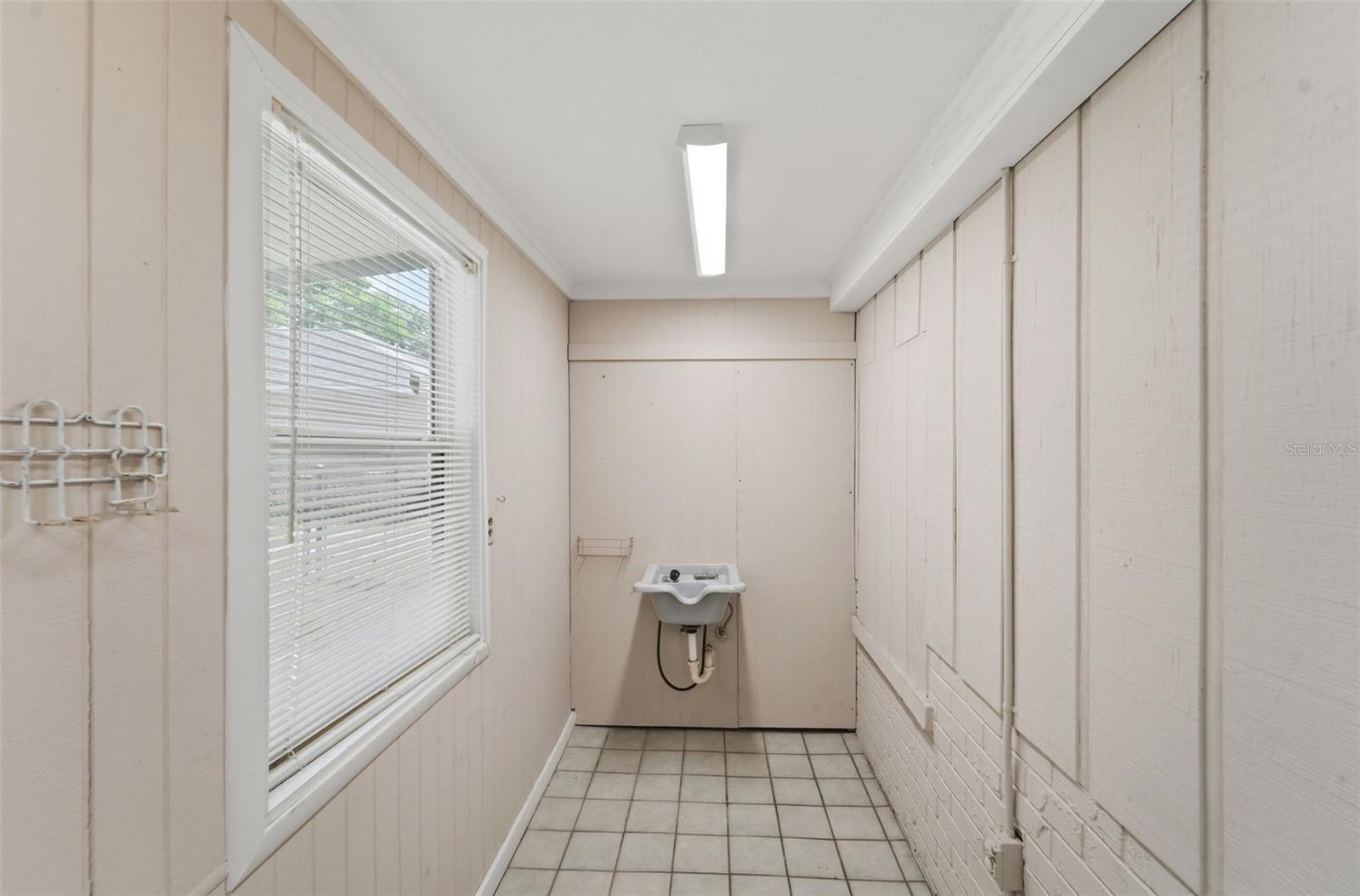 CLOVERDALE SUB - Residential