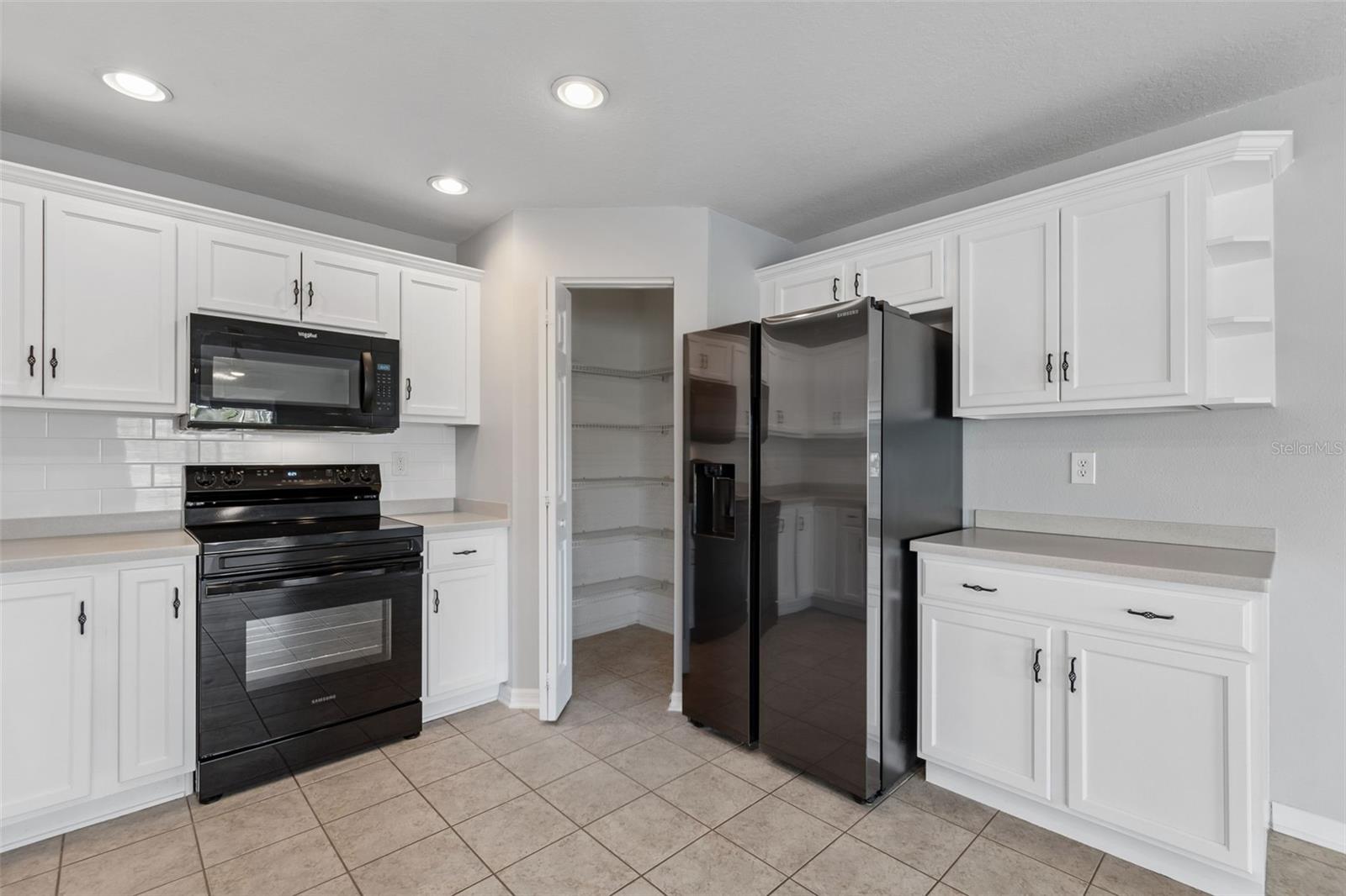 ASBEL ESTATES - Residential