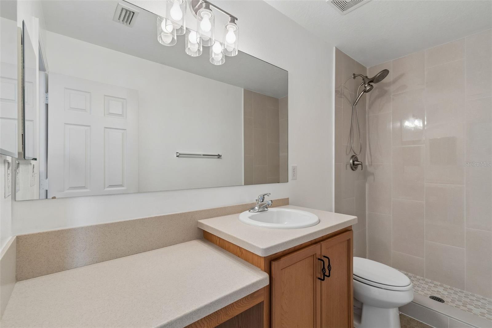 ASBEL ESTATES - Residential