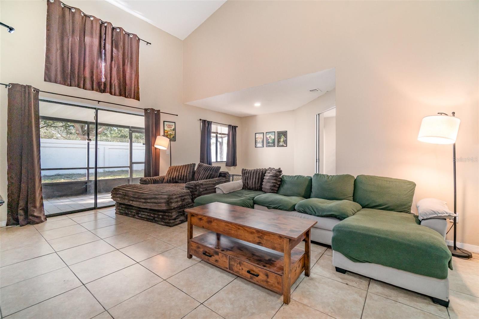 BERMUDA BAY - Residential