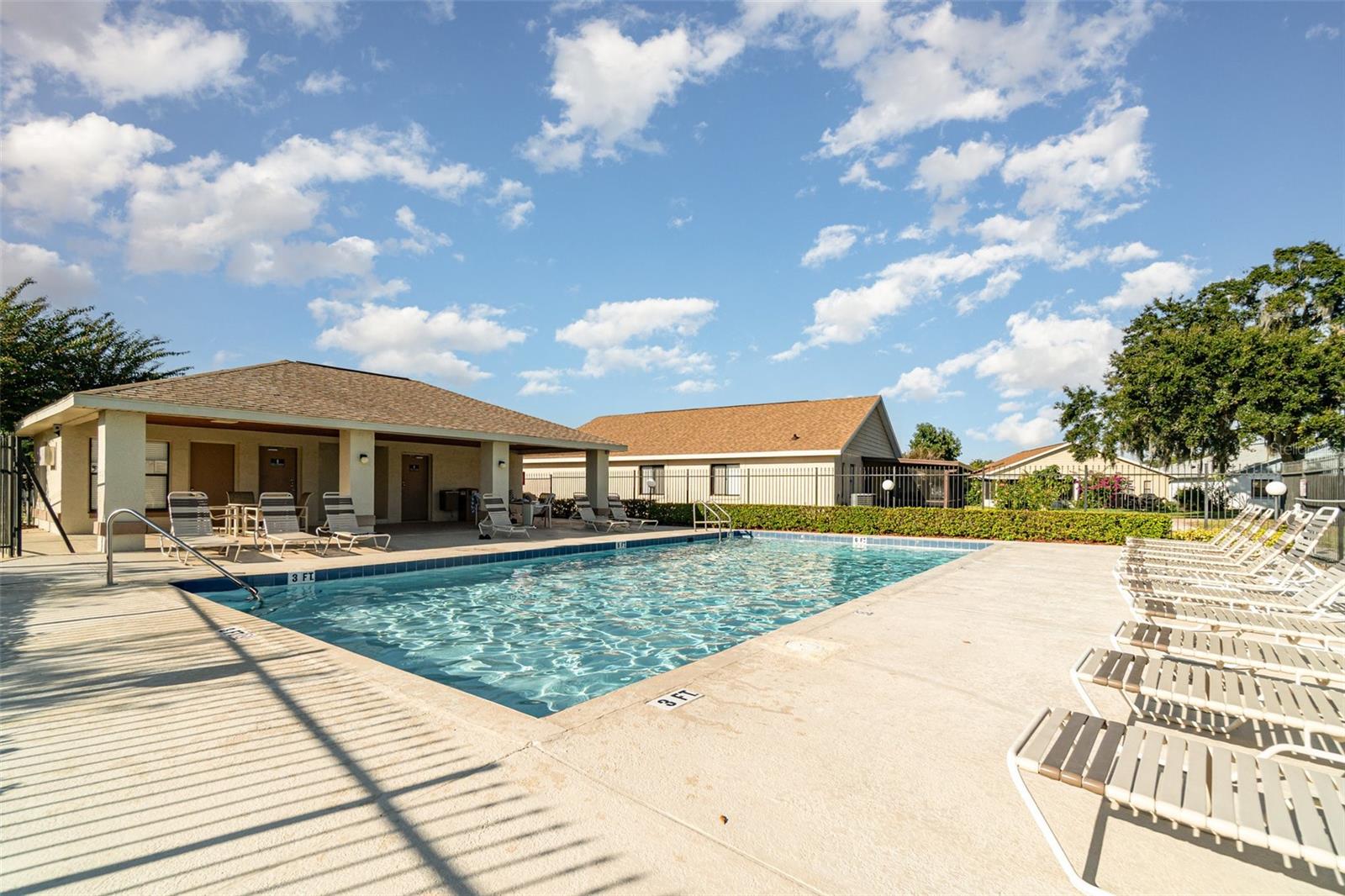 BERMUDA BAY - Residential