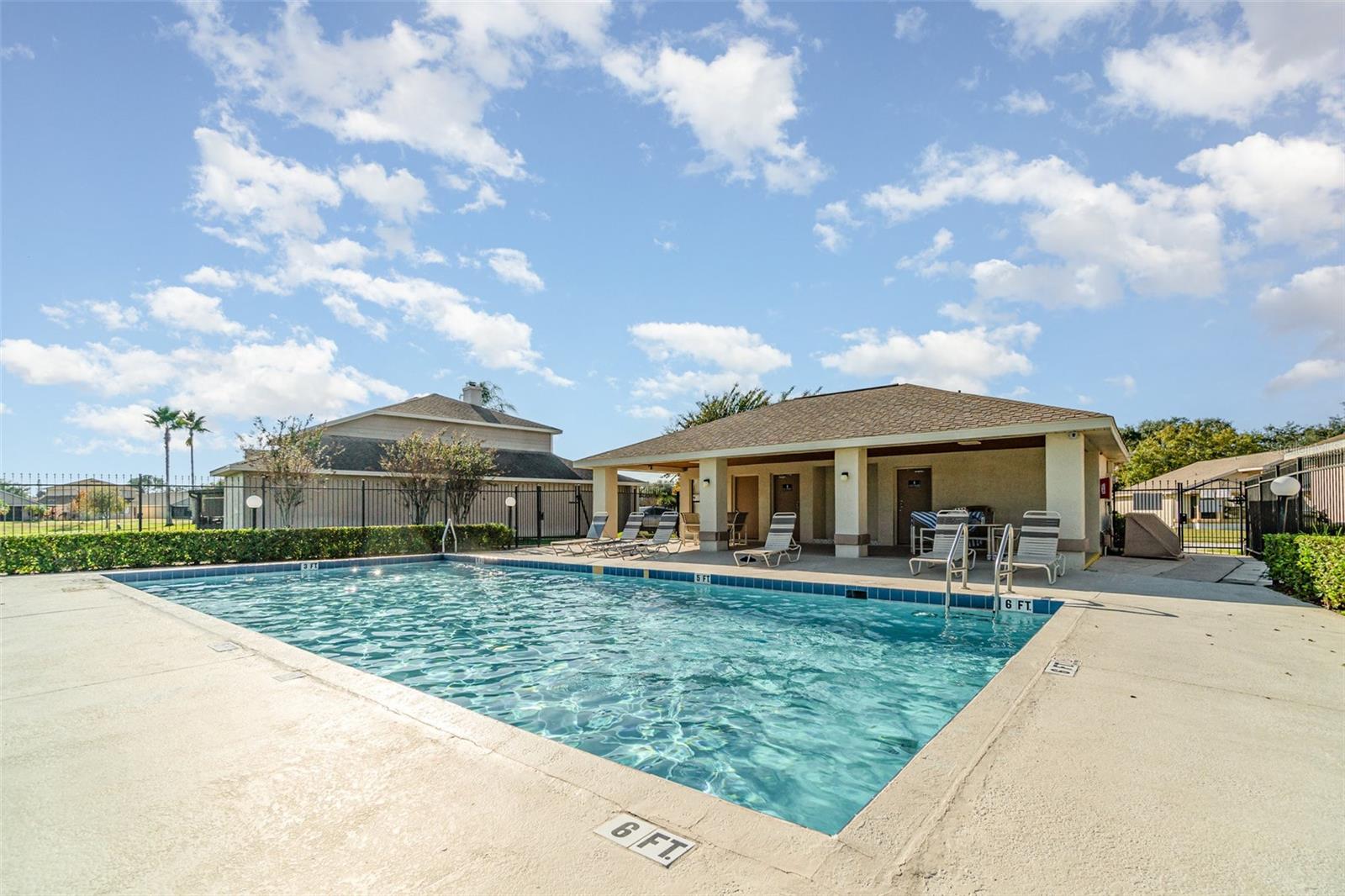 BERMUDA BAY - Residential