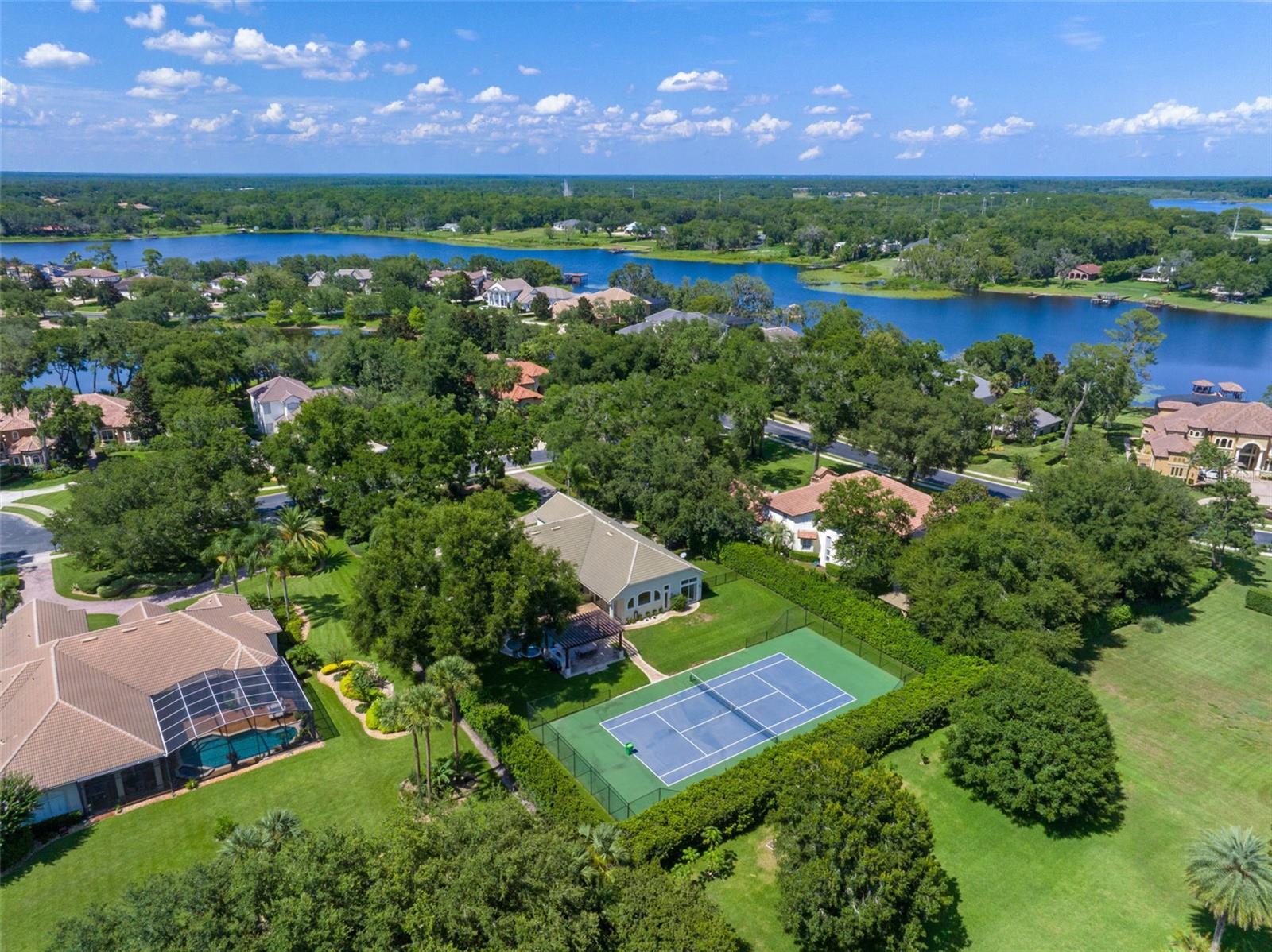 7725 FLEMINGWOOD COURT