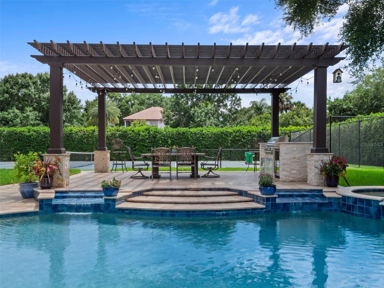 LAKE MARKHAM PRESERVE - Residential