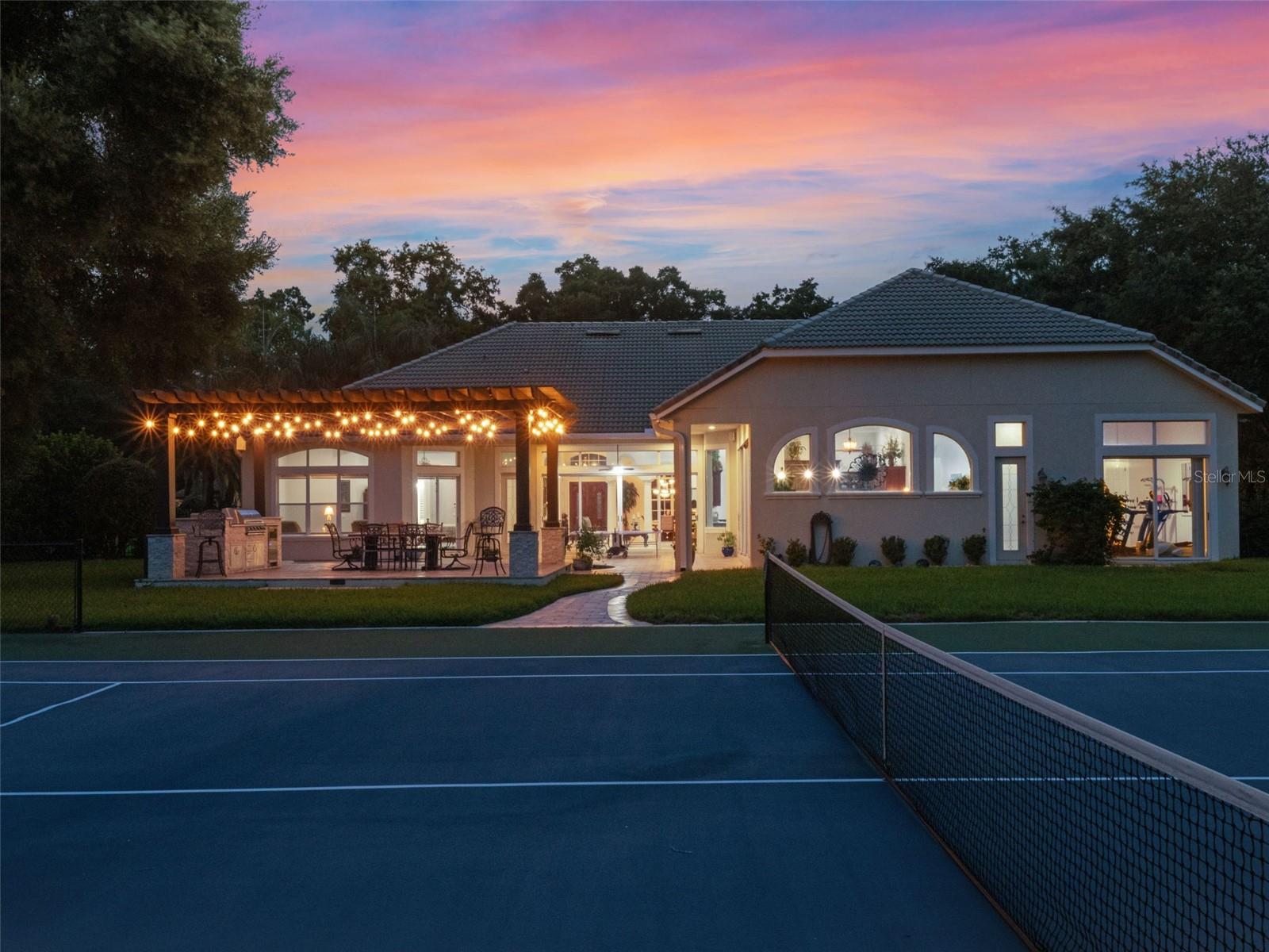 LAKE MARKHAM PRESERVE - Residential