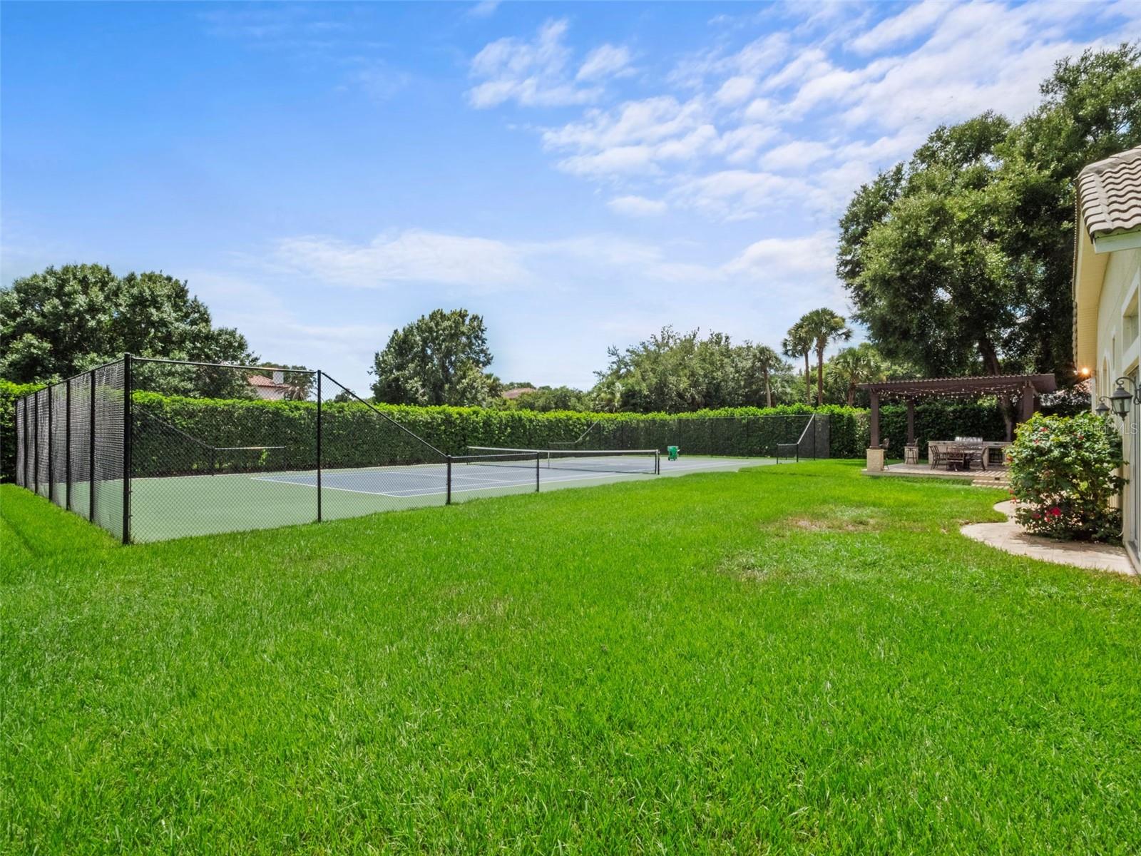 LAKE MARKHAM PRESERVE - Residential