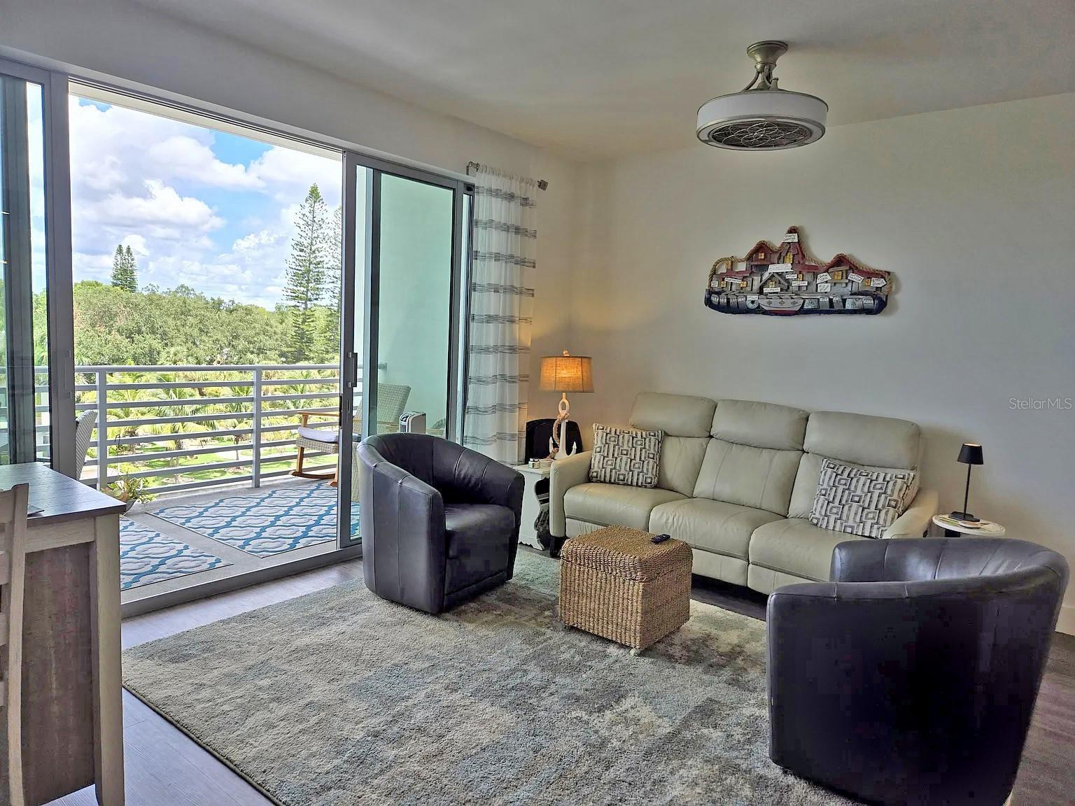 THE STRAND OF SARASOTA - Residential