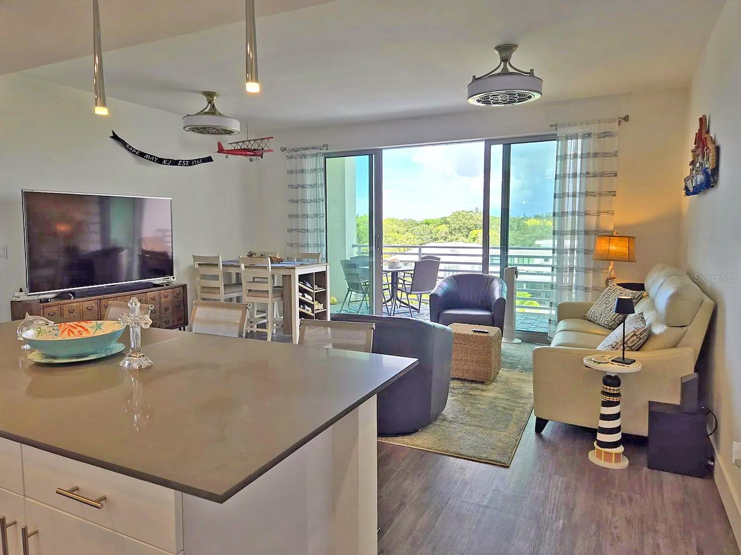 THE STRAND OF SARASOTA - Residential