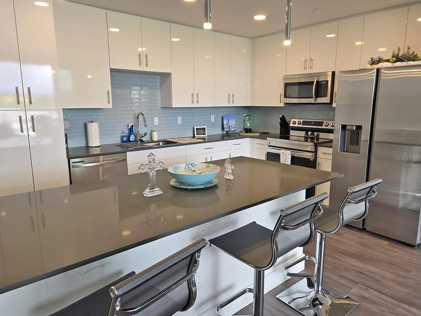 THE STRAND OF SARASOTA - Residential