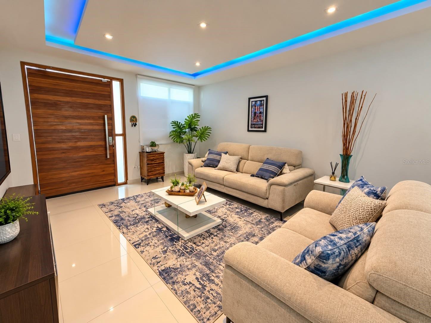 Palmas Dr COND HARBOUR LAKES EDIF F2 34A