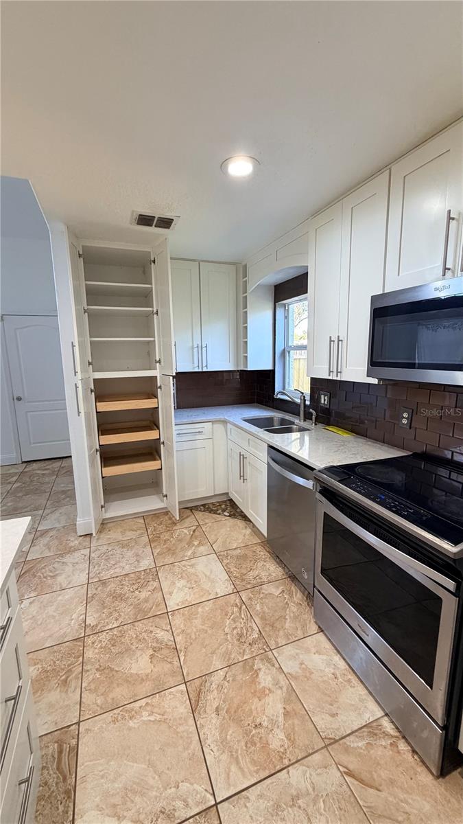 ROCKET CITY - Residential