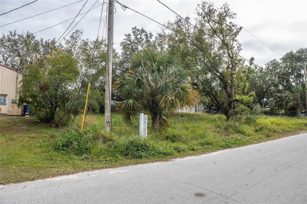 Photo of Grady Ln, Lakeland, FL 33801 (MLS # TB8536960)