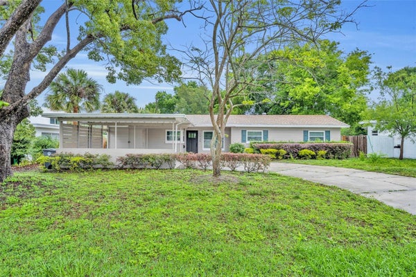 1939 GUNN RD, WINTER PARK, FL 32792 - Image c2b8aa98997391d6baefc143b9d4f2df/4055374882