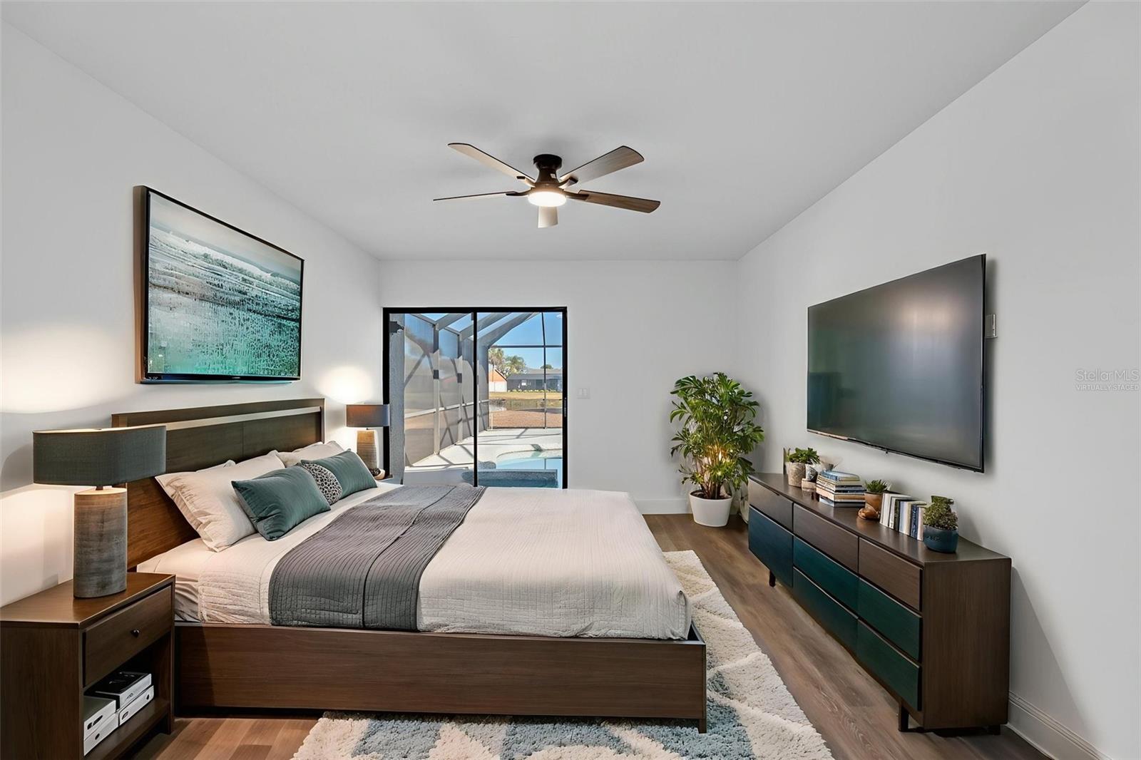 GULF GATE EAST - Residential