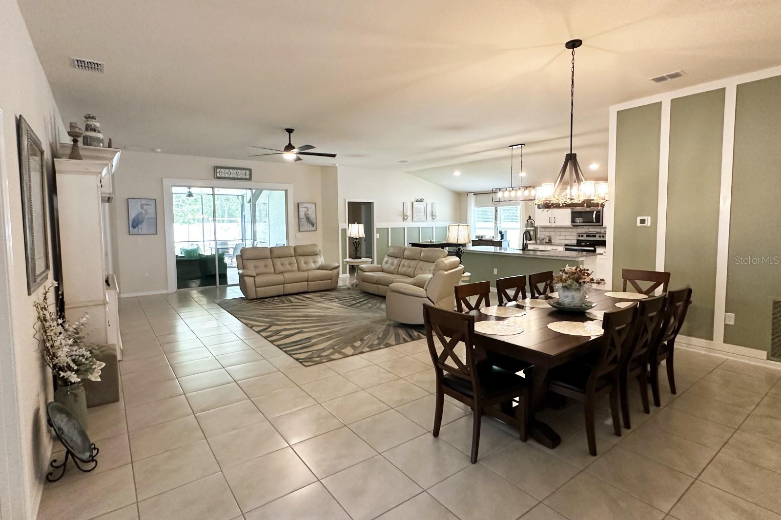 35 RENSHAW DRIVE