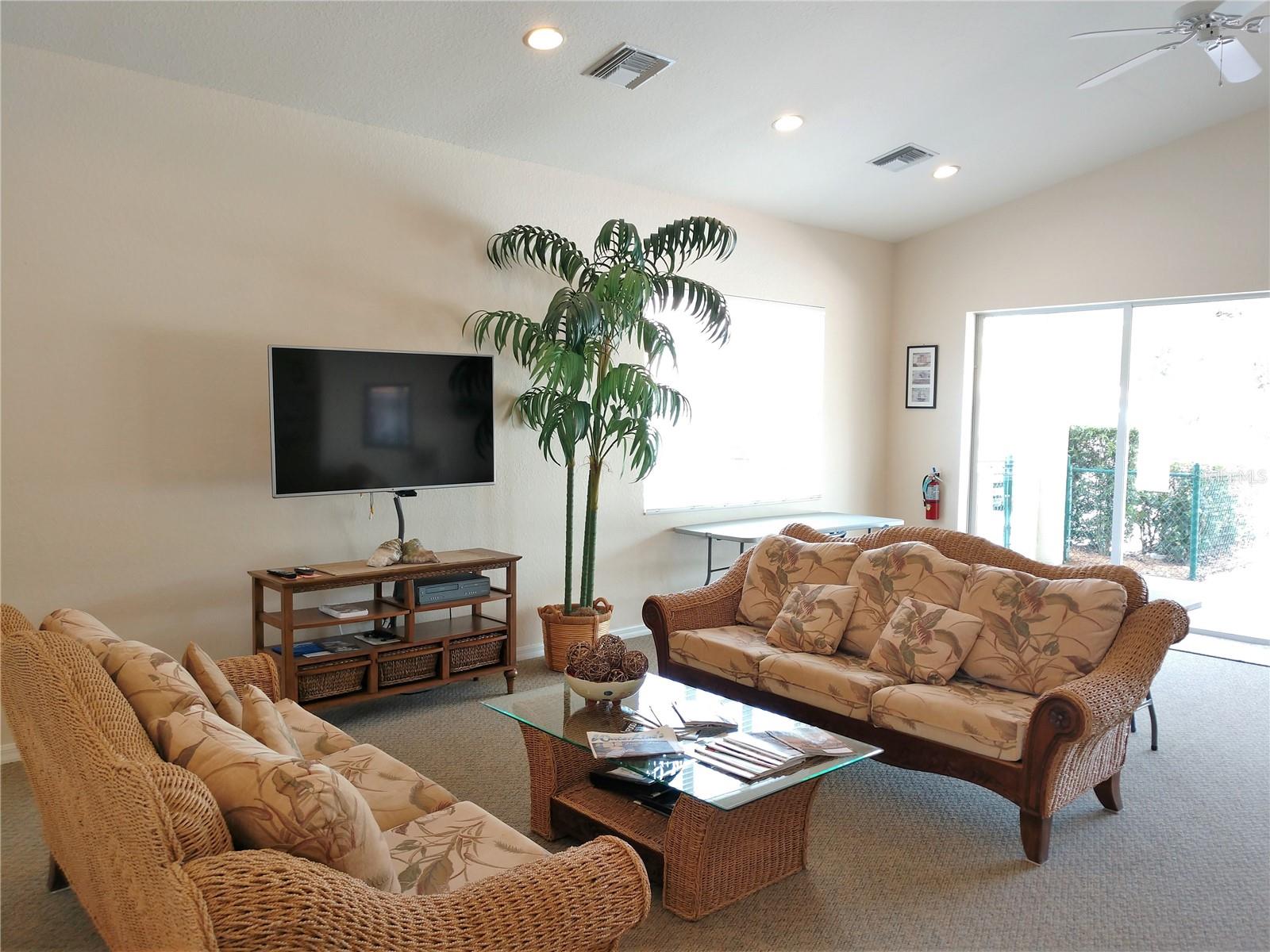 L PAVIA - Residential Lease